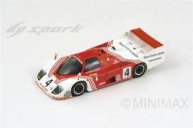 Porsche  - 1982 red/white - 1:43 - Spark - s2002 - spas2002 | The Diecast Company