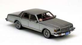 Chevrolet  - 1982 grey over silver - 1:43 - NEO Scale Models - 43530 - neo43530 | The Diecast Company