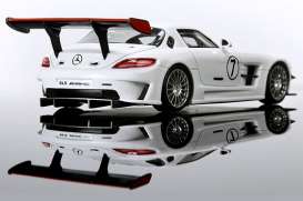 Mercedes Benz  - white - 1:43 - Schuco - 8815 - schuco8815 | The Diecast Company
