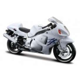 Suzuki  - white - 1:12 - Maisto - 31103w - mai31103w | The Diecast Company