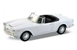 Alfa Romeo  - Spider 1960 white - 1:24 - Welly - 24003Cw - welly24003Cw | The Diecast Company