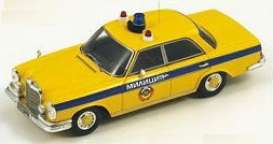 Mercedes Benz  - 1980 yellow - 1:43 - Spark - a010 - spaa010 | The Diecast Company