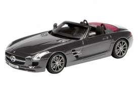 Mercedes Benz  - grey - 1:43 - Schuco - 8872 - schuco8872 | The Diecast Company