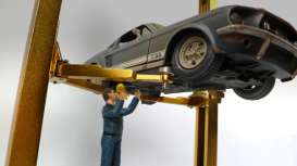 Figures  - 2012  - 1:24 - American Diorama - 23908 - AD23908 | The Diecast Company