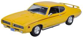 Pontiac  - 1969 yellow - 1:18 - Motor Max - 73133y - mmax73133y | The Diecast Company