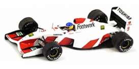 Footwork  - 1992 white/red - 1:43 - Spark - s3983 - spas3983 | The Diecast Company