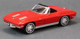 Chevrolet  - Corvette Stingray 1963 red metallic - 1:43 - Spark - s2969 - spas2969 | The Diecast Company