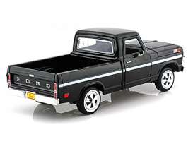 Ford  - 1969 black - 1:24 - Motor Max - 79315bk - mmax79315bk | The Diecast Company