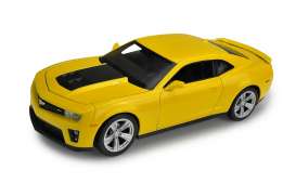 Chevrolet  - 2013 yellow - 1:24 - Welly - 24042y - welly24042y | The Diecast Company