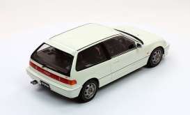 Honda  - 1987 white - 1:18 - Triple9 Collection - 1800104 - T9-1800104 | The Diecast Company