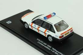 Volvo  - 1990 white/orange - 1:43 - Triple9 Collection - 43069 - T9-43069 | The Diecast Company