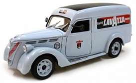 Fiat  - 1100 1950 light blue - 1:43 - Magazine Models - PUB1100ELR - magPUB1100ELR | The Diecast Company