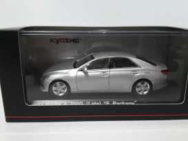 Toyota  - Mark X silver - 1:43 - Kyosho - 3637s2 - kyo3637s2 | The Diecast Company