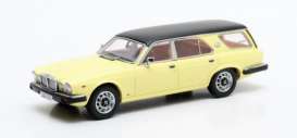 Jaguar  - 1980 avon yellow - 1:43 - Matrix - 41001-071 - MX41001-071 | The Diecast Company