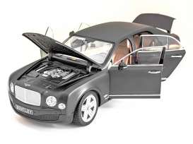 Bentley  - Mulsanne 2014 matt black - 1:18 - Rastar - rastar43800bk | The Diecast Company