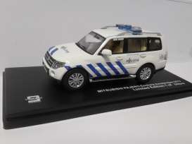 Mitsubishi  - 2013 white/blue - 1:43 - Triple9 Collection - 43073 - T9-43073 | The Diecast Company
