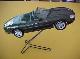 Accessoires diorama - yellow - 1:18 - the Diecast CompanY - stand3 | The Diecast Company