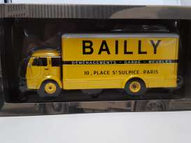 Ford Simca - yellow - 1:43 - Magazine Models - TRUbailly - magTRUbailly | The Diecast Company