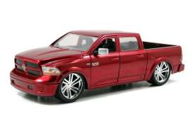 Dodge Ram - 2014 red - 1:24 - Jada Toys - 54040r - jada54040r | The Diecast Company