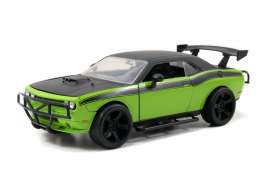 Dodge  - Challenger Off Road 2008 green/black - 1:24 - Jada Toys - 97131 - jada97131 | The Diecast Company