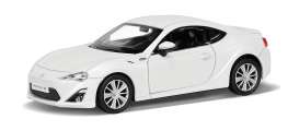 Toyota  - 2014 white - 1:32 - RMZ City - RMZ554020 | The Diecast Company