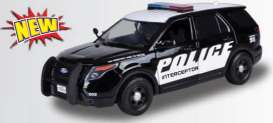 Ford  - Police Interceptor Utility 2015 black/white - 1:24 - Motor Max - 79534 - mmax79534 | The Diecast Company