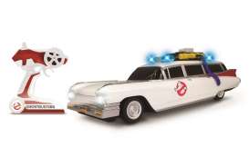 Cadillac  - *Ghostbusters* 1959 white/red - 1:16 - NKOK - NKOK6612 | The Diecast Company