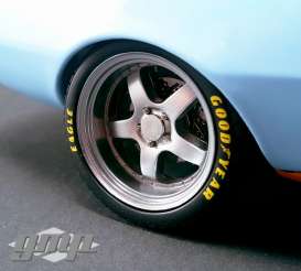 Rims & tires Wheels & tires - black - 1:18 - GMP - gmp18839 | The Diecast Company