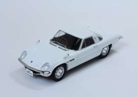 Mazda  - white - 1:18 - Triple9 Collection - 1800187 - T9-1800187 | The Diecast Company