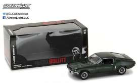 Ford  - 1967 green - 1:24 - GreenLight - 84041 - gl84041 | The Diecast Company