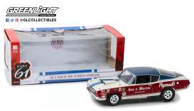 Plymouth  - Barracuda Sox & Martin 1968 red/white/blue - 1:18 - Highway 61 - hwy18003 | The Diecast Company
