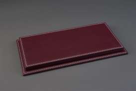 Accessoires diorama - leather burgundy - 1:18 - Atlantic - 10075 - atl10075 | The Diecast Company