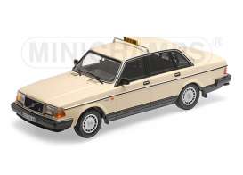 Volvo  - 1986 creme - 1:18 - Minichamps - 155171494 - mc155171494 | The Diecast Company