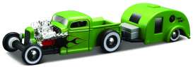 Chevrolet  - 1967 green - 1:64 - Maisto - 11368-16919 - mai11368-16919 | The Diecast Company