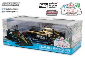 Dallara  - 2017 black/gold chrome - 1:18 - GreenLight - 11017 - gl11017 | The Diecast Company