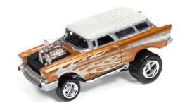 Chevrolet  - 1957 orange metallic/white - 1:64 - Johnny Lightning - SF002A2 - JLSF002A2 | The Diecast Company