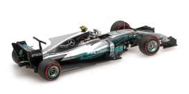 Mercedes Benz  - 2017  - 1:43 - Minichamps - 417170477 - mc417170477 | The Diecast Company