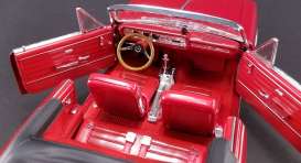 Chevrolet  - 1965 red - 1:18 - Acme Diecast - acme1805306 | The Diecast Company
