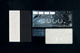 Toyota  - GRS21# Crown 2015  - 1:24 - Aoshima - 053669 - abk053669 | The Diecast Company