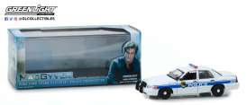 Ford  - Crown Victoria 2003  - 1:43 - GreenLight - 86520 - gl86520 | The Diecast Company