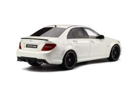 Mercedes Benz  - diamond white - 1:18 - GT Spirit - 166 - GT166 | The Diecast Company