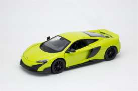 McLaren  - 675LT 2017 light green - 1:24 - Welly - 24089 - welly24089gn | The Diecast Company