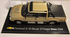 Chevrolet  - 2009 gold - 1:43 - Magazine Models - CheS-10-2009 - magCheS-10-2009 | The Diecast Company