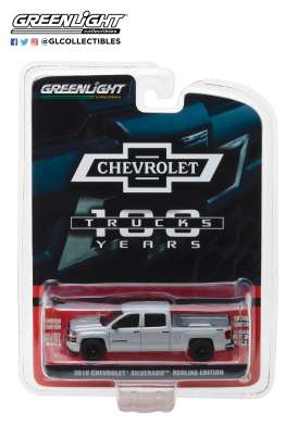 Chevrolet  - 2018 silver - 1:64 - GreenLight - 27940F - gl27940F | The Diecast Company