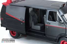 GMC  - Vandura *A Team* 1983 grey/black - 1:18 - GreenLight - 13521 - gl13521 | The Diecast Company