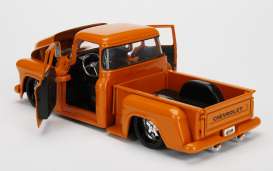 Chevrolet  - 1955 orange - 1:24 - Jada Toys - 99040o - jada99040o | The Diecast Company