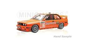 BMW  - M3 1992 orange - 1:12 - Minichamps - 125922019 - mc125922019 | The Diecast Company