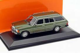 Mercedes Benz  - 230TE 1982 green metallic - 1:43 - Maxichamps - 940032210 - mc940032210 | The Diecast Company