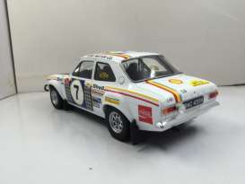 Ford  - 1972 white/black/yellow - 1:18 - Triple9 Collection - 1800132 - T9-1800132 | The Diecast Company