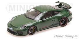 Porsche  - 911 GT3 2017 green - 1:43 - Minichamps - 410066028 - mc410066028 | The Diecast Company